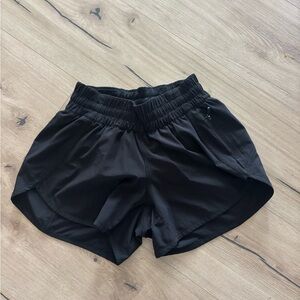 Lululemon Athletica Black Women's Athletic Shorts